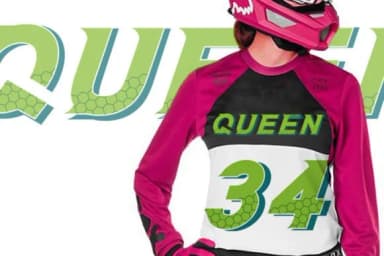 Alpha Lady by iyhulmonsta — Slab Serif Font — thumbnail 7