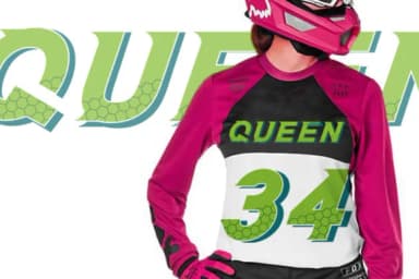 Alpha Lady by iyhulmonsta — Slab Serif Font — thumbnail 5