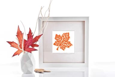 Autumn Leaf by PraewDesigns — Dingbats Font — thumbnail 8