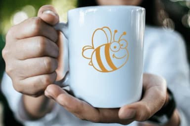 Bee Doodle by Apiwat Type — Dingbats Font — thumbnail 5