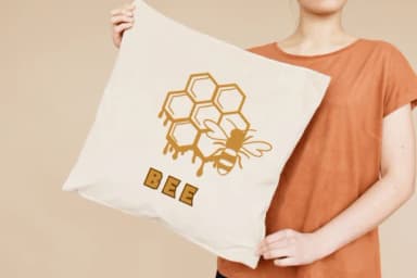 Bee Doodle by Apiwat Type — Dingbats Font — thumbnail 7