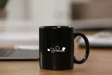 Bee Love by Nun Sukhwan — Dingbats Font — thumbnail 3