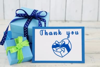 Boxing Day Gift Bow by Nongyao — Dingbats Font — thumbnail 7