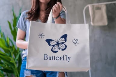 Butterfly by Nun Sukhwan — Dingbats Font — thumbnail 5