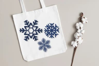 Christmas Snowflake by Chonada — Dingbats Font — thumbnail 5