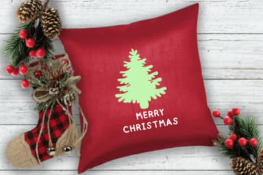 Christmas Tree by Bee piyanuch — Dingbats Font — thumbnail 3