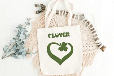 Clover Heart by Nongyao — Dingbats Font — thumbnail 6