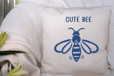 Cute Bee by Sontaya — Dingbats Font — thumbnail 6