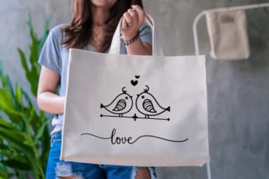 Cute Bird by Nun Sukhwan — Dingbats Font — thumbnail 6