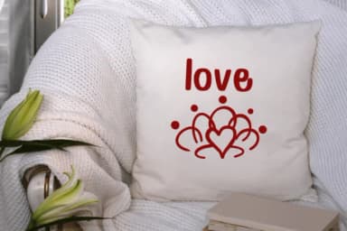 Cute Crown by Sontaya — Dingbats Font — thumbnail 7