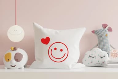 Cute Heart by Nun Sukhwan — Dingbats Font — thumbnail 5