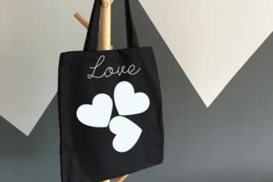 Cute Heart by Nongyao — Dingbats Font — thumbnail 6