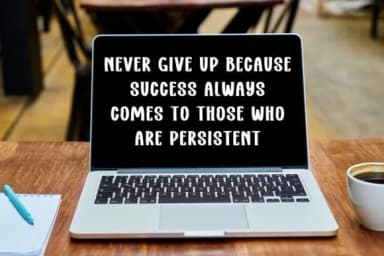 Frozen by Minimalist Eyes — Slab Serif Font — thumbnail 2