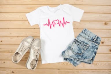 Heartbeat by Chonada — Dingbats Font — thumbnail 5