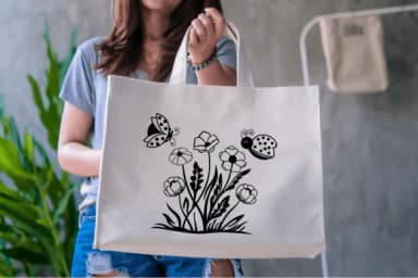 Ladybug Doodle by Nun Sukhwan — Dingbats Font — thumbnail 5