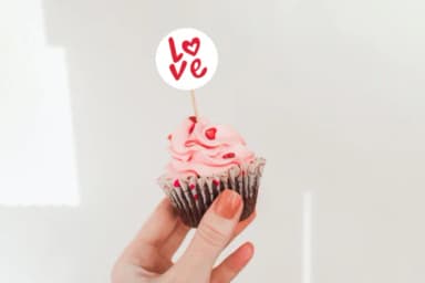 Love Heart by PraewDesigns — Dingbats Font — thumbnail 7