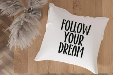 Magical Reindeer by Minimalist Eyes — Slab Serif Font — thumbnail 4