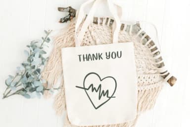 Nurse and Medical by Nongyao — Dingbats Font — thumbnail 7