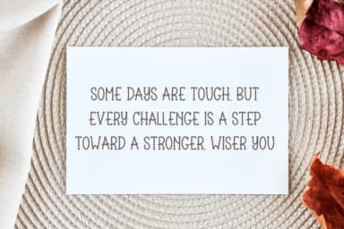 Shape Gold by Letterayu — Slab Serif Font — thumbnail 4