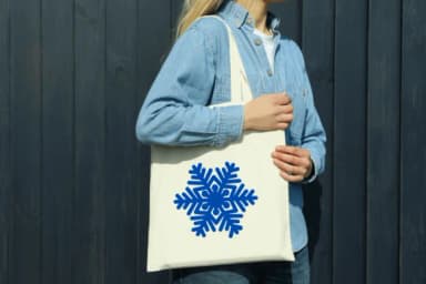 Snowflake by Chonada — Dingbats Font — thumbnail 7