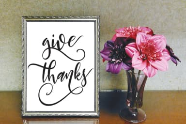 Darmia Font by YanIndesign — Script Handwritten Font — thumbnail 4