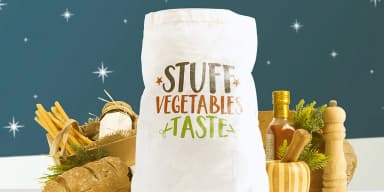 Camica by Genesislab — Script Handwritten Font — thumbnail 3