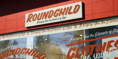 UT Pricemart by Universitype — Script Handwritten Font — thumbnail 4