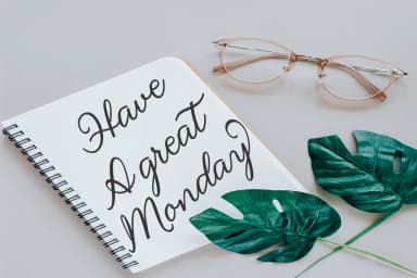 Hilwen Font by Picatype Studio — Script Handwritten Font — thumbnail 3