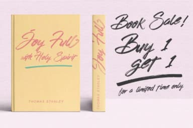 Hong Kong Font by thomasaradea — Script Handwritten Font — thumbnail 8