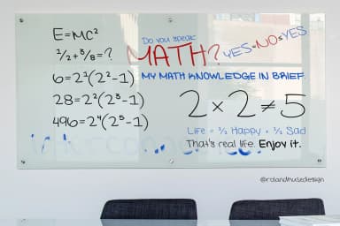 Interconnected Font by Roland Hüse Design — Script Handwritten Font — thumbnail 4