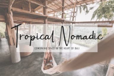 Jeanne Petitténget Font by densudesign — Script Handwritten Font — thumbnail 4