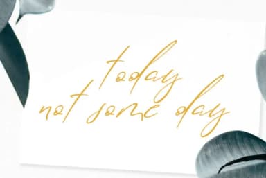 Lolotte Font by nantia — Script Handwritten Font — thumbnail 7