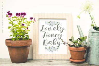 Lorden Holen Font by Kotak Kuning Studio — Script Handwritten Font — thumbnail 7