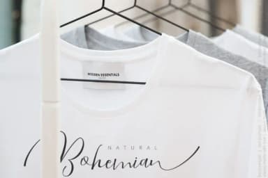 Miraluna Font by BONJOURTYPE — Script Handwritten Font — thumbnail 4