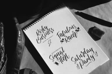 Moenier Font by Hindia Studio — Script Handwritten Font — thumbnail 7