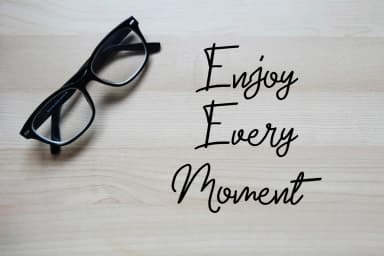 New Man Font by LebahStudio — Script Handwritten Font — thumbnail 3