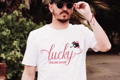 Play Girl Font by Viewtype — Script Handwritten Font — thumbnail 4