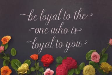 Play Girl Font by Viewtype — Script Handwritten Font — thumbnail 6