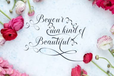 Shanghai Font by sapre.studio — Script Handwritten Font — thumbnail 3