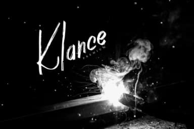 Silloute Font by Vunira — Script Handwritten Font — thumbnail 3