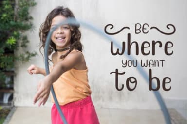 Sweeta Font by josgandos — Script Handwritten Font — thumbnail 5