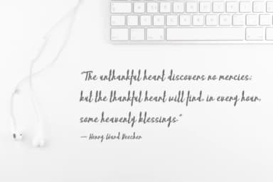 Thankfulness Font by Rifki (7ntypes) — Script Handwritten Font — thumbnail 2