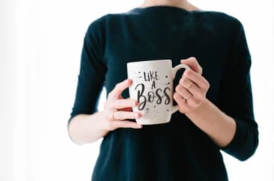 Vamellia Font by Youngtype — Script Handwritten Font — thumbnail 4