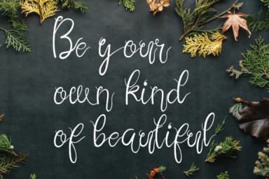 Velissia Font by hidayart94 — Script Handwritten Font — thumbnail 5