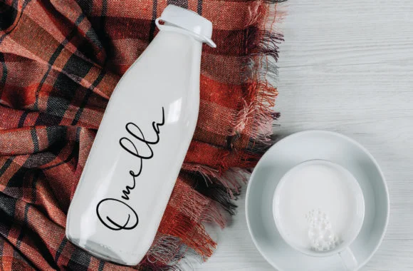 Beutroh Font by Fontysia — Script Handwritten Font — thumbnail 4