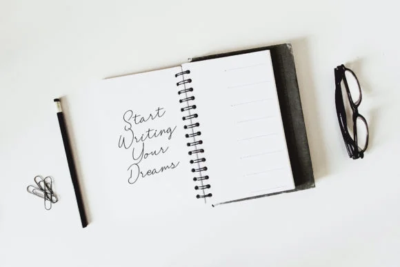 Brogllin Font by Dicubit — Script Handwritten Font — thumbnail 6