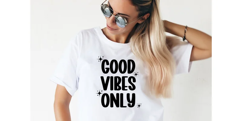 Beaches Font by Minimalist Eyes by Minimalist Eyes — Display Font — thumbnail 3