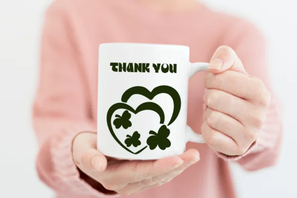 Clover Heart by Nongyao — Dingbats Font — thumbnail 7