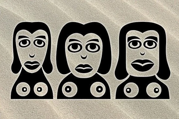 Frauen by vladimirnikolic — Dingbats Font — thumbnail 2