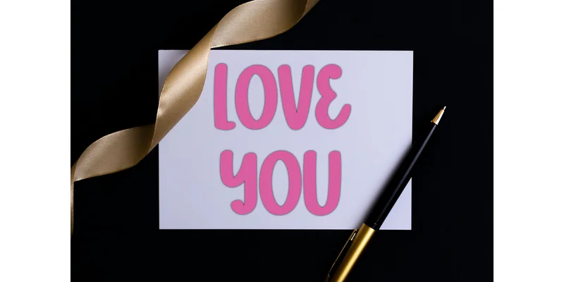 Pink Font by PiPi Creative — Display Font — thumbnail 3
